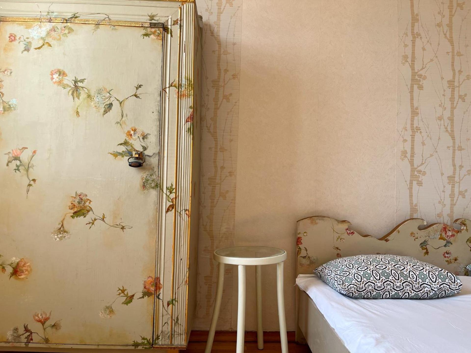 Guest House One Two Three ティビリシ エクステリア 写真